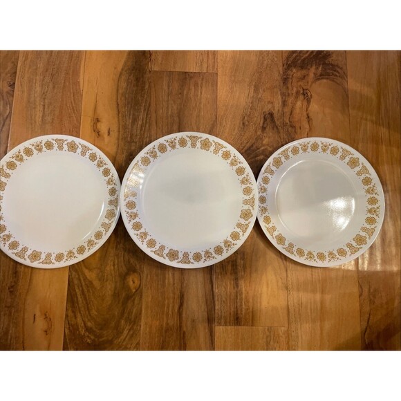 Vintage Corelle BUTTERFLY Gold 12 Dinner Plates 10 1/4" Harvest Gold - Picture 1 of 4